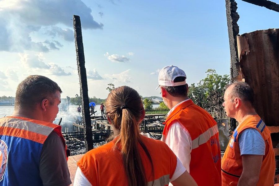 ajuda humanitária 2.jpg