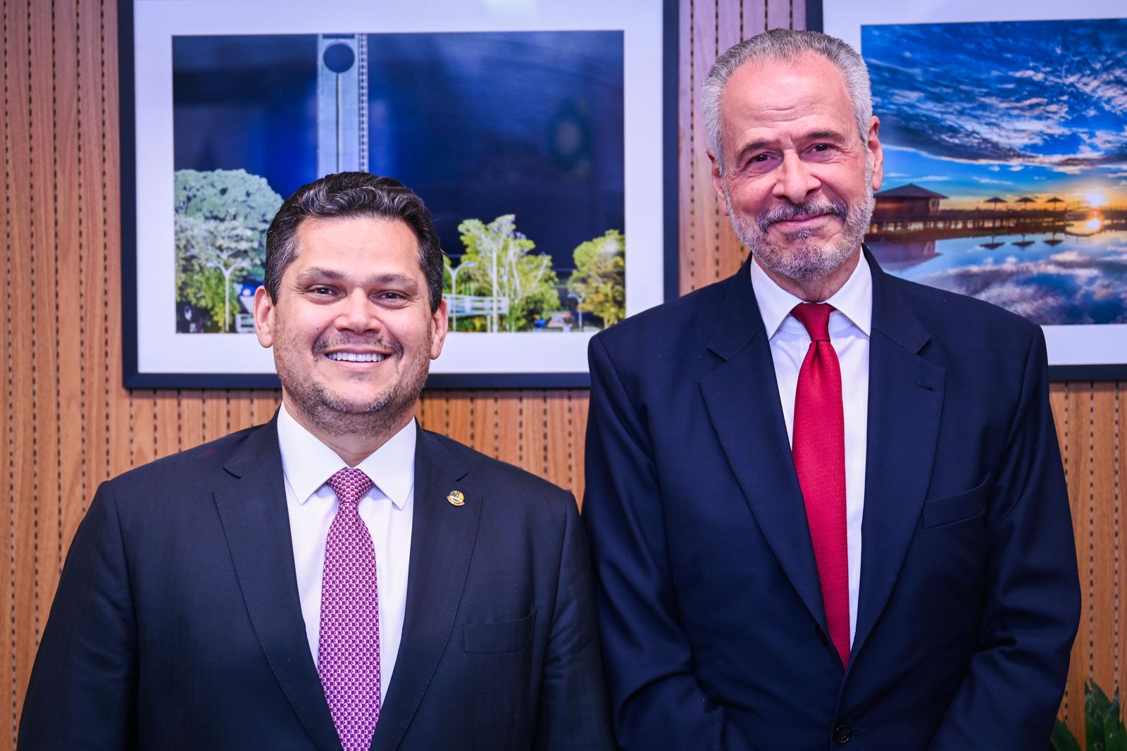 alcolumbre coop 2.jpg