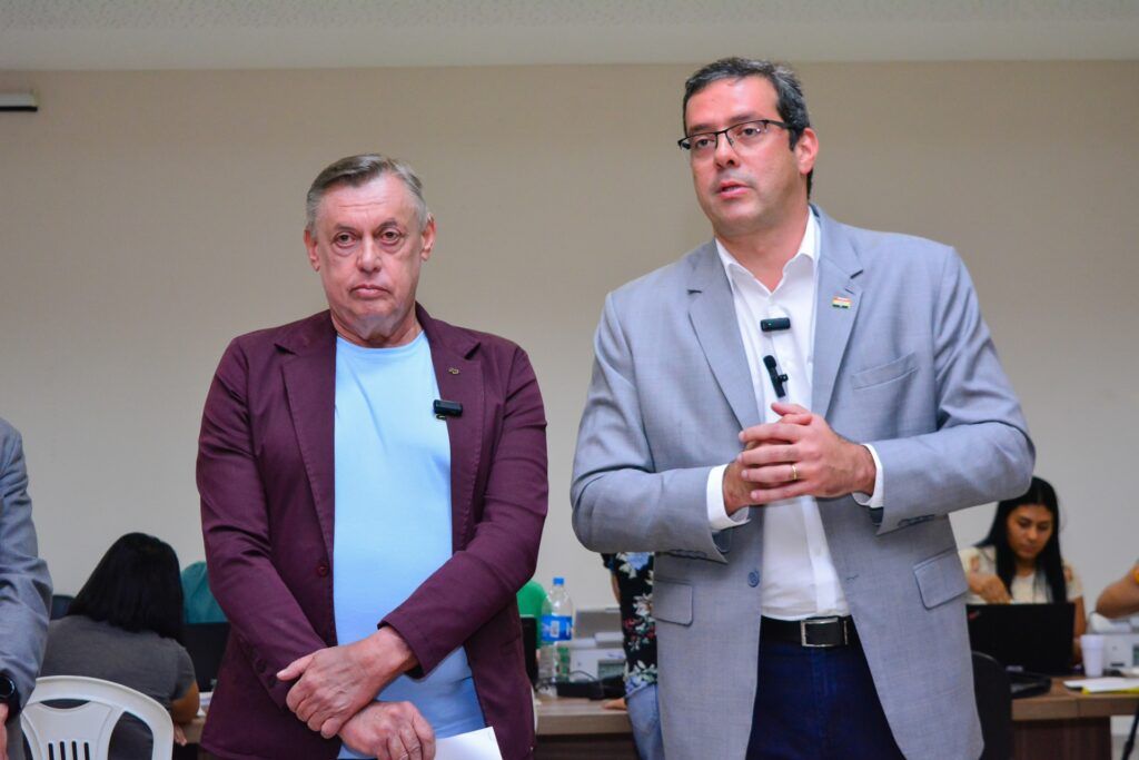 furlan e presidente do Tjap.jpg