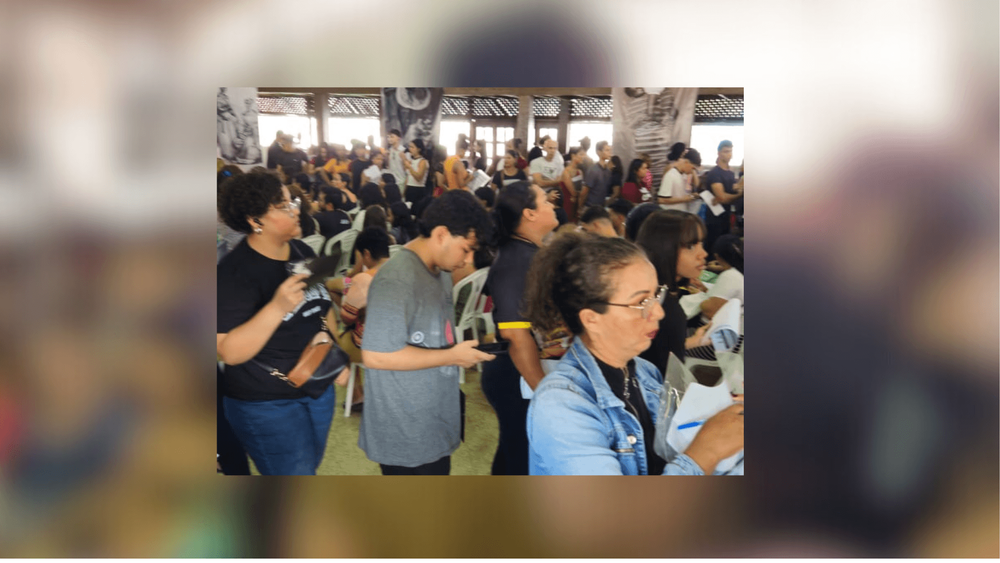  Estudantes reclamam de prazo apertado para a emissão da meia passagem