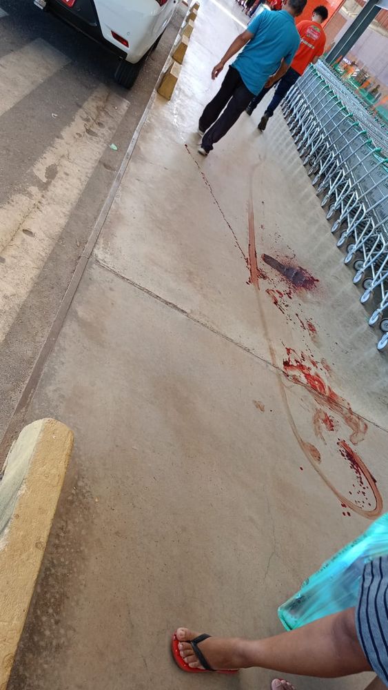 Funcionário de Atacadão foi baleado em tentativa de assalto