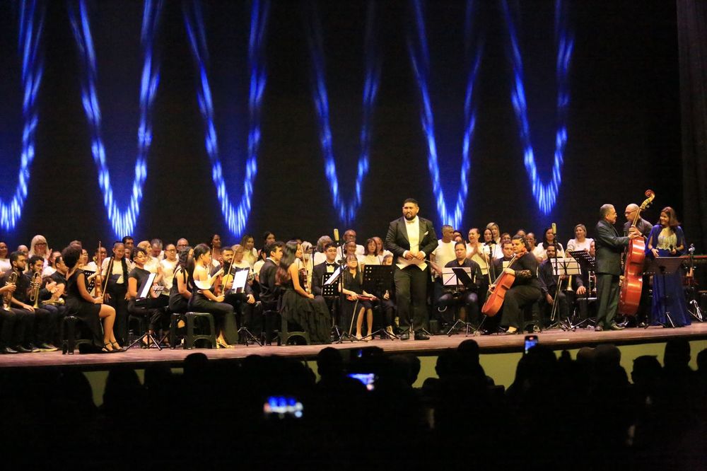 Alcolumbre: novo Cine Teatro de Santana traz lazer, emprego, desenvolvimento e turismo para o município