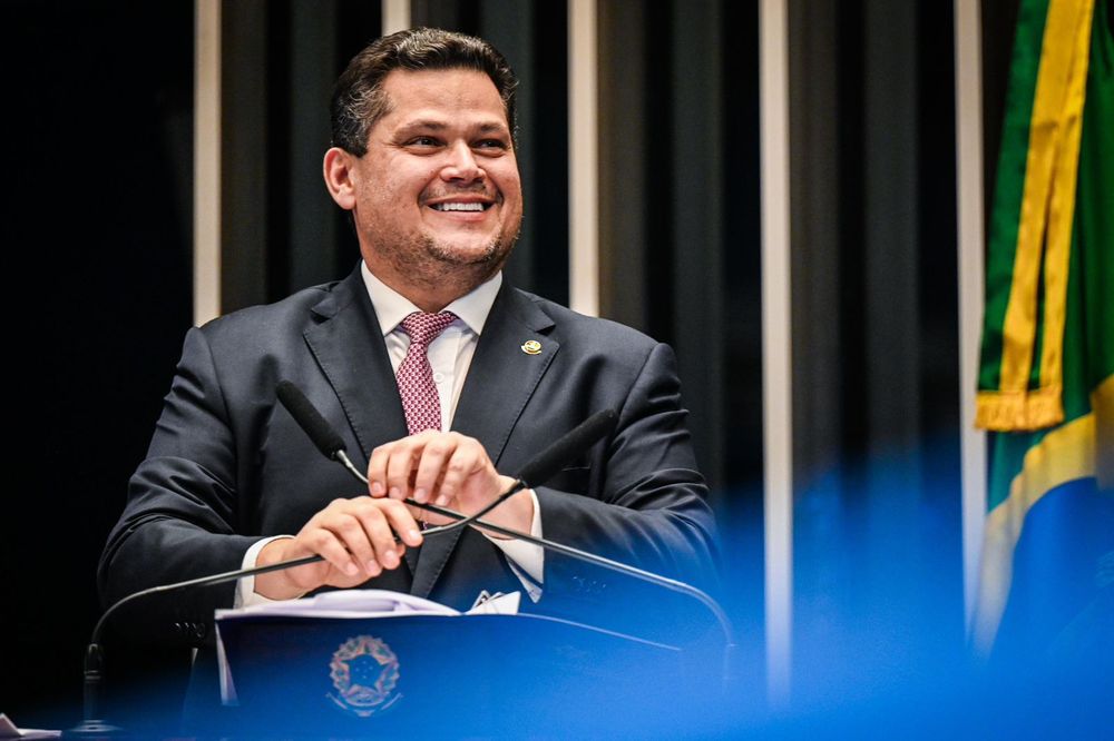 Senado aprova renegociação de dívidas dos estados com a União, relatado por Alcolumbre