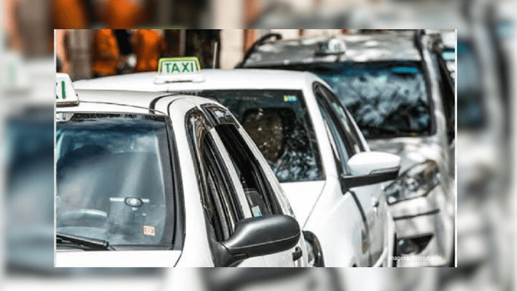Golpe da Maquininha: Passageiro paga R$ 3 mil em corrida de R$ 30; taxista foi preso