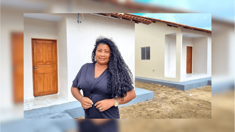 “É o melhor presente de Natal que já ganhei”, conta beneficiária do programa Casas da Gente, em Itaubal