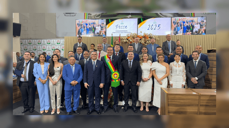 Prefeito Furlan e 23 vereadores eleitos por Macapá tomam posse no primeiro dia do ano
