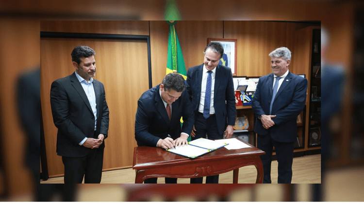 Projeto piloto de formação de condutores, idealizado por Davi Alcolumbre,  terá início no Amapá