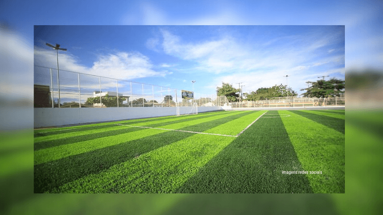 Macapá ganha mais um campo de grama sintética com emenda do senador Davi