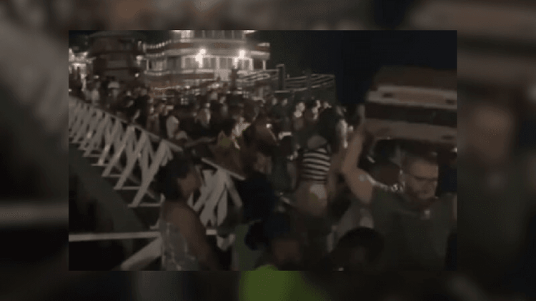 Rampa do Santa Inês: Multidão chega para festejar o Natal e Réveillon da Amazônia em Macapá