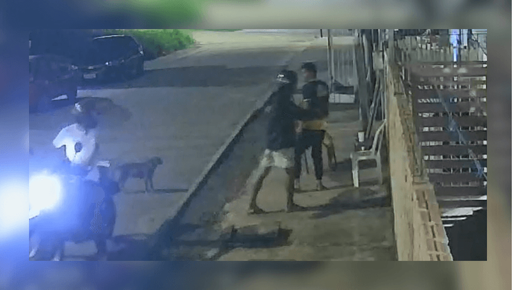 Dupla de assaltantes em moto amedronta moradores de três bairros de Macapá