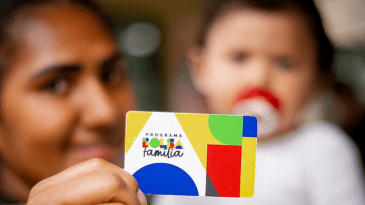 Mais dinheiro: Bolsa Família sobe para R$ 691 a partir de outubro