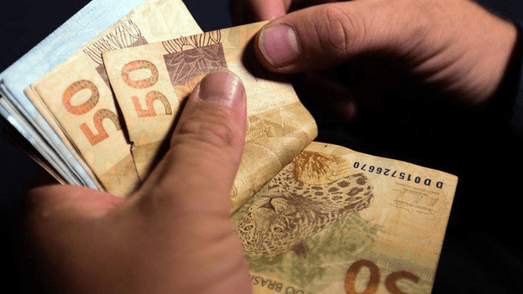 Menos ‘din din’: Salário médio no Amapá é de R$ 3,3 mil e fica abaixo da média nacional. Será?