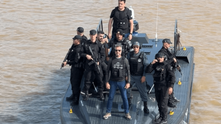 Mais Segurança nas águas: Lancha blindada entra em ação para combater crime organizado nos rios do Amapá