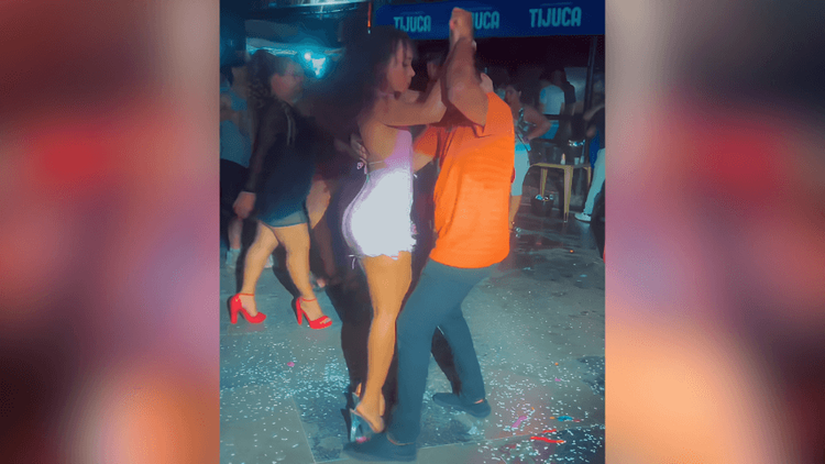 Quinta é quase sexta: Casal dá show de sintonia no brega. Você se garante?