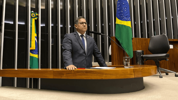 No Congresso: Dorinaldo preside comissão que analisa MP sobre servidores dos ex-Territórios