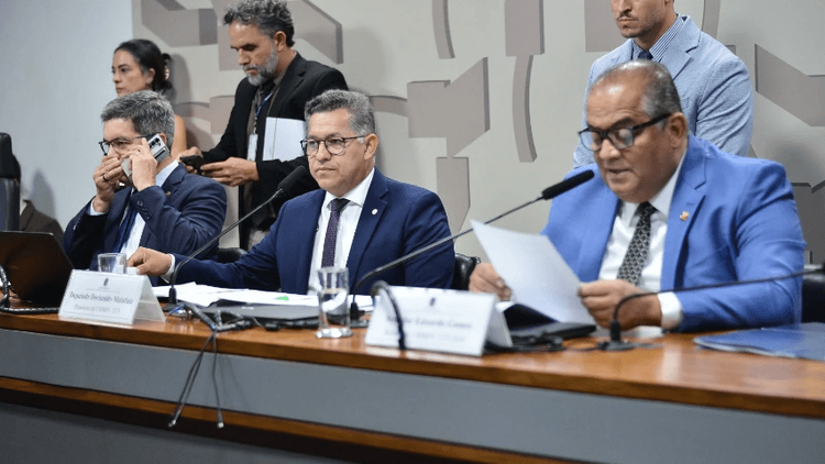 Adicional de fronteira: Câmara vota nesta terça projeto que prevê benefício para servidores