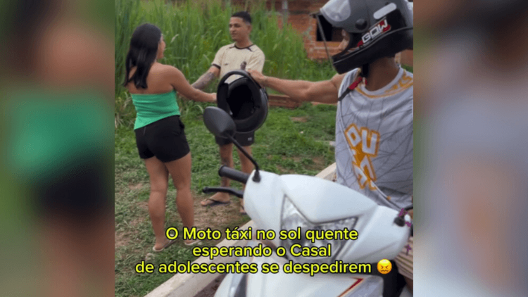 Emocionados?: Casal de adolescentes exagera na despedida e deixa mototaxista ‘no vácuo’