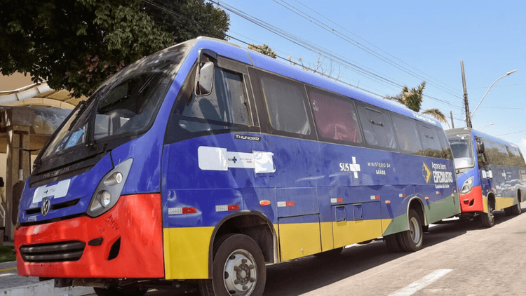 Mais conforto: Novo ônibus vai levar pacientes dos distritos para tratamento em Macapá