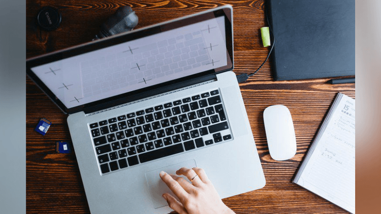 Bônus de R$3 mil: Professores do Amapá recebem ajuda para comprar computador e tablet