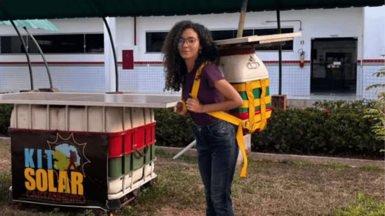 Orgulho: Estudante do AP cria kit de energia solar portátil e vence prêmio nacional