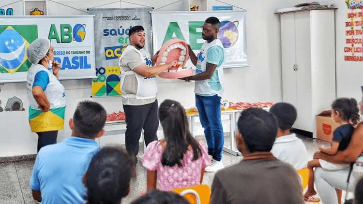Comunidade quilombola de São Raimundo do Pirativa recebe ação do programa Mais Sorriso