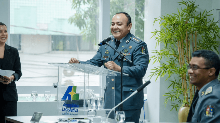 Assembleia Legislativa: Cel Flexa é empossado após cassação de Kaká Barbosa 