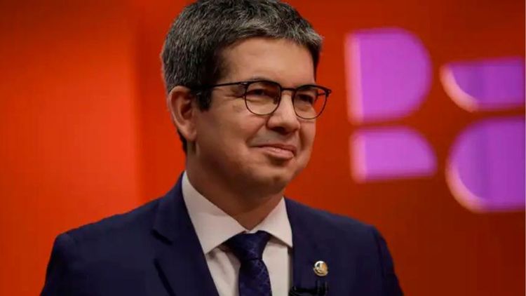 No topo: Randolfe é o senador mais bem avaliado do Amapá, aponta Ranking dos Políticos 