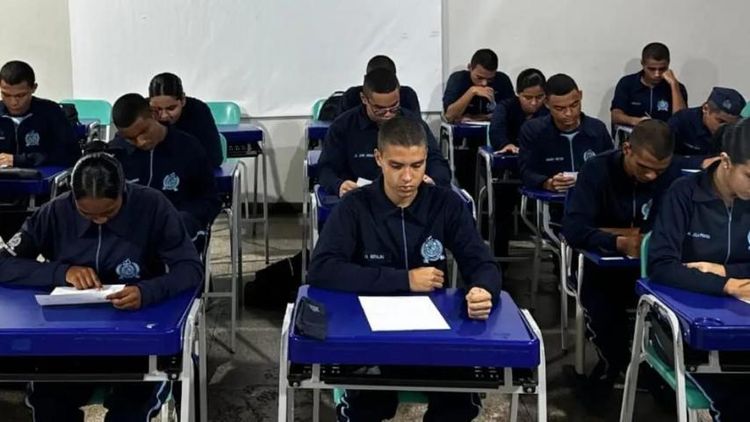 Mais da metade dos estudantes amapaenses aprovados na Olimpíada de Português são da rede pública