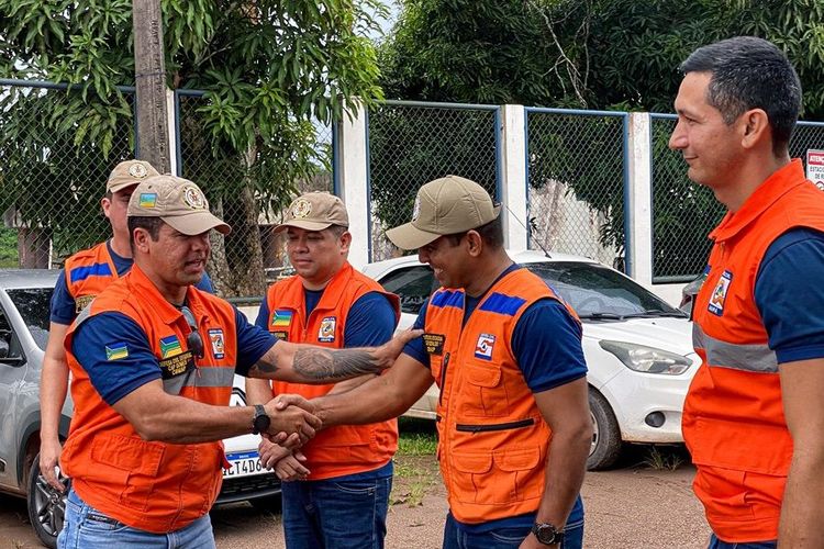 Corpo de Bombeiros e Defesa Civil encerram atividades no Rio Grande do Sul