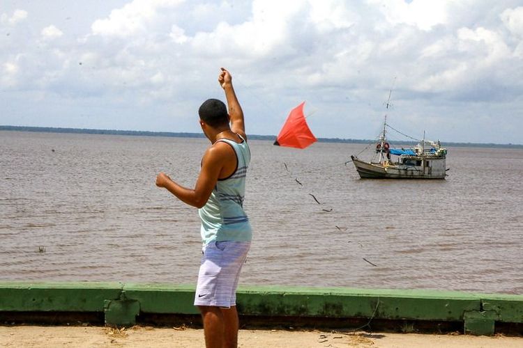 Macapá:  Guarda municipal lança campanha "Pipa com cerol, não!"