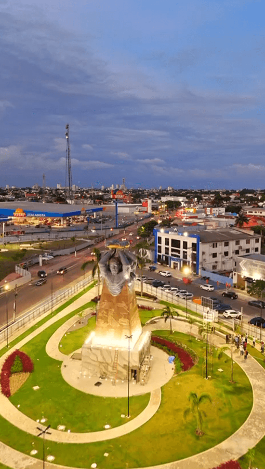 praça dos povos.png