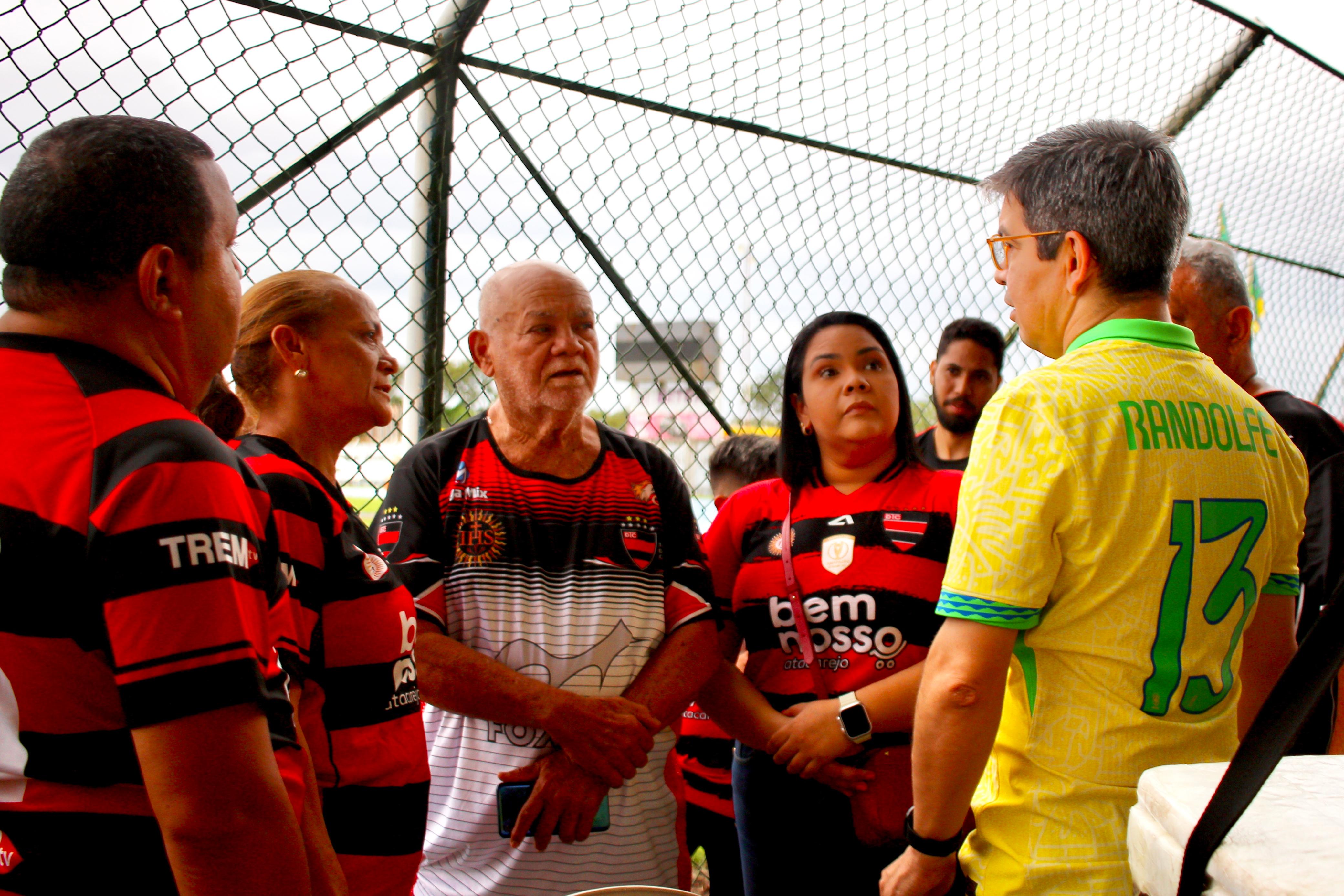 randolfe zerão2.jpg