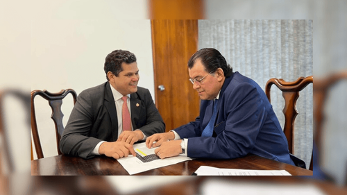 Davi Alcolumbre alcança 94% de apoio entre os senadores para a presidência da Casa