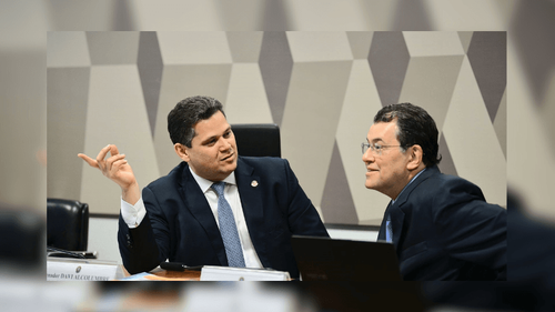 Davi preside CCJ por 13 horas e comissão aprova regulamentação da reforma tributária