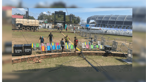 Réveillon da Amazônia: Fãs de Roberto Carlos chegam cedo para garantir lugar próximo ao palco