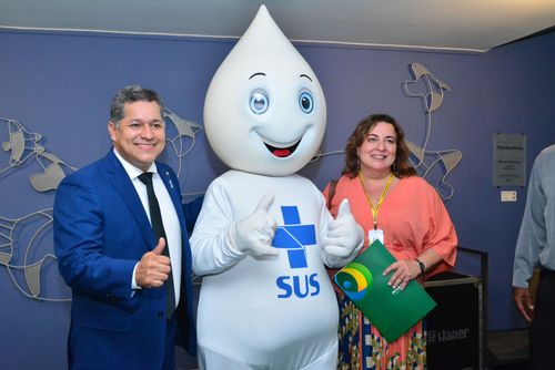 Malafaia consegue assinaturas e lança “Frente da Vacina” 