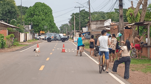 Em apuração: Homem invade creche na Zona Oeste e rende merendeira; Bope está no local