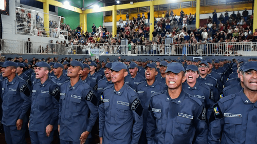 Mais de 340 futuros policiais reforçam a segurança do estado