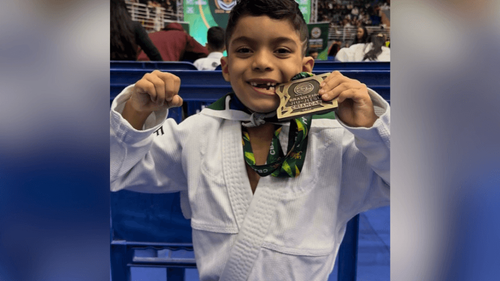Orgulho tucuju: Atleta de 7 anos conquista pódio em um dos maiores campeonatos de jiu-jítsu do mundo