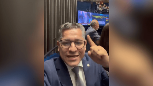 ‘Fim da escala 6x1': Dorinaldo celebra aprovação: ‘vitória histórica!’
