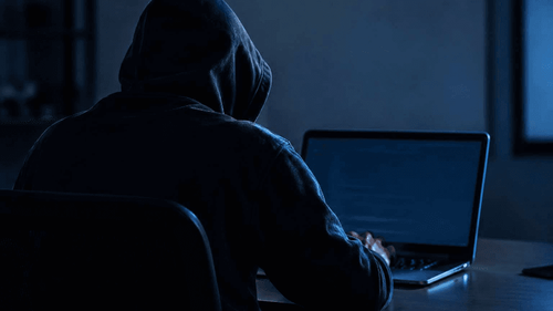 Condenado: No AP, homem usava foto da filha para atrair meninos nas redes sociais