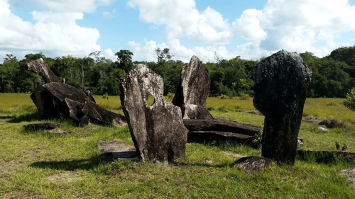 Stonehenge brasileira: um dos lugares mais misteriosos do Brasil fica no Amapá. Você já ouviu falar?