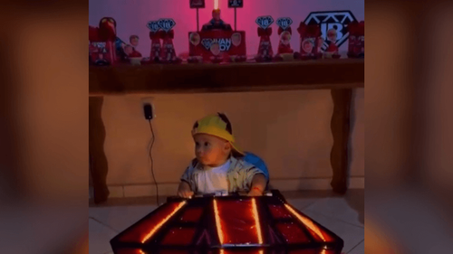 Mundo Bita? Aqui não: Bebê nortista celebra 6 meses com cosplay de Gigio Boy e Nave do Rubi