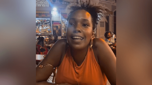 História de amor: Mulher de 85 salva contato por engano e encontra ‘crush virtual’