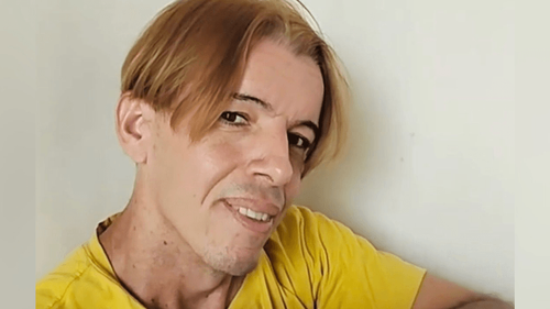 Parou no tempo?: Homem de 37 anos afirma ter cara de 17: ‘parem de pedir meu RG’