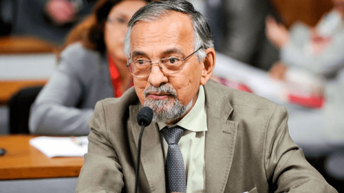 De volta ao jogo?: Capiberibe é cotado para concorrer ao Senado no Amapá em 2026