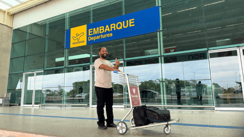 De volta pra casa: Homem que vivia nas ruas de Macapá ganha chance de recomeço no RJ