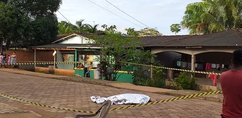 Jovem de 16 é assassinada a facadas no distrito do Coração