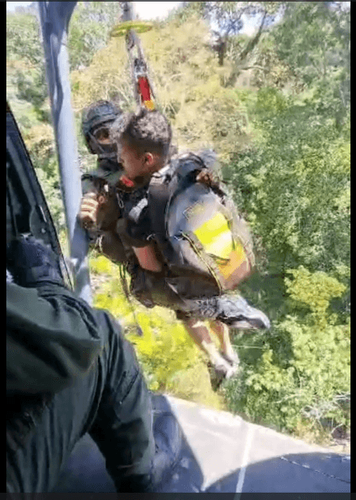 Equipe iça sobreviventes em resgate emocionante na floresta do Amapá