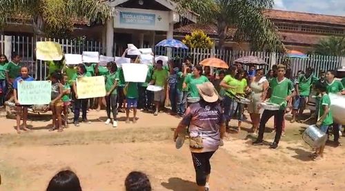 Cedro: Comunidade se revolta por exoneração de diretora filha de agricultores 